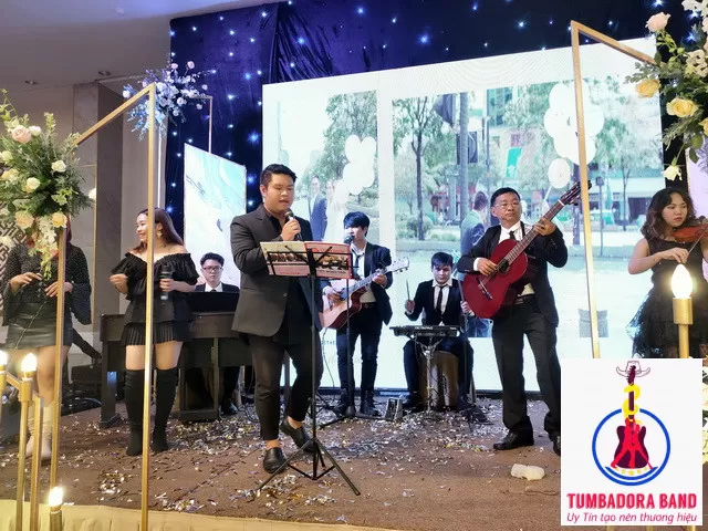 Lựa chọn tuyệt vời Ban Nhạc Chuyên Nghiệp Phục Vụ...
