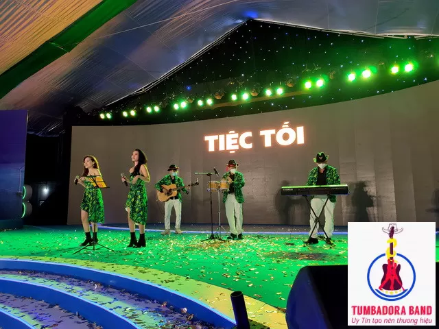 Dàn nhạc chơi nhiều thể loại nhạc Dịch vụ cho thuê...